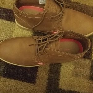 Men's Levi's shoes